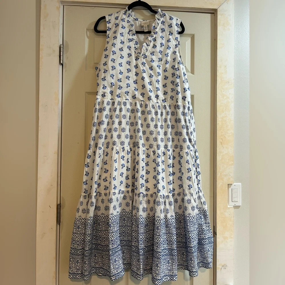 St. John's Bay Floral Blue and White Dress - Picture 2 of 3